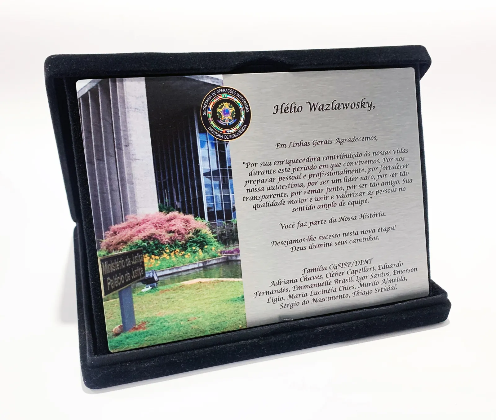Placa de homenagem com foto. Impressão UV com fotografia