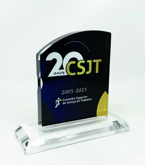 Troféu CSJT 20 anos. Troféu alto padrão em acrílico