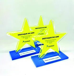Troféu Estrelas Destaque do Ano. Troféu padrão em acrílico com impressão UV