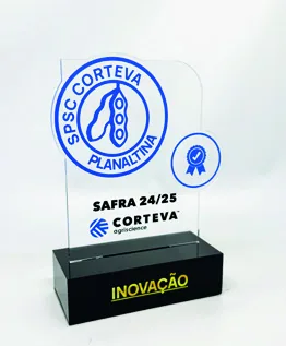 Troféu Corteva. Padrão médio com base montada tipo caixa