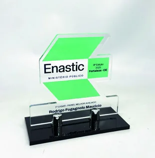 Troféu Enastic. Troféu padrão médio em acrílico
