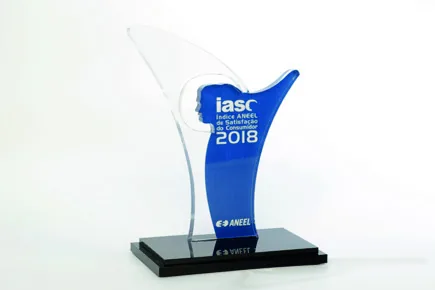 Troféu IASC. Troféu padrão médio em acrílico