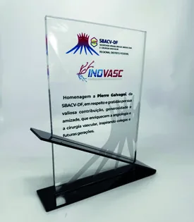 Troféu Indvasc. Troféu padrão médio em acrílico
