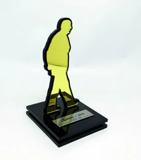Troféu Silhueta. Troféu padrão médio em acrílico