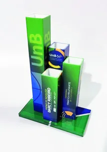 Troféu UnB. Troféu padrão médio em acrílico