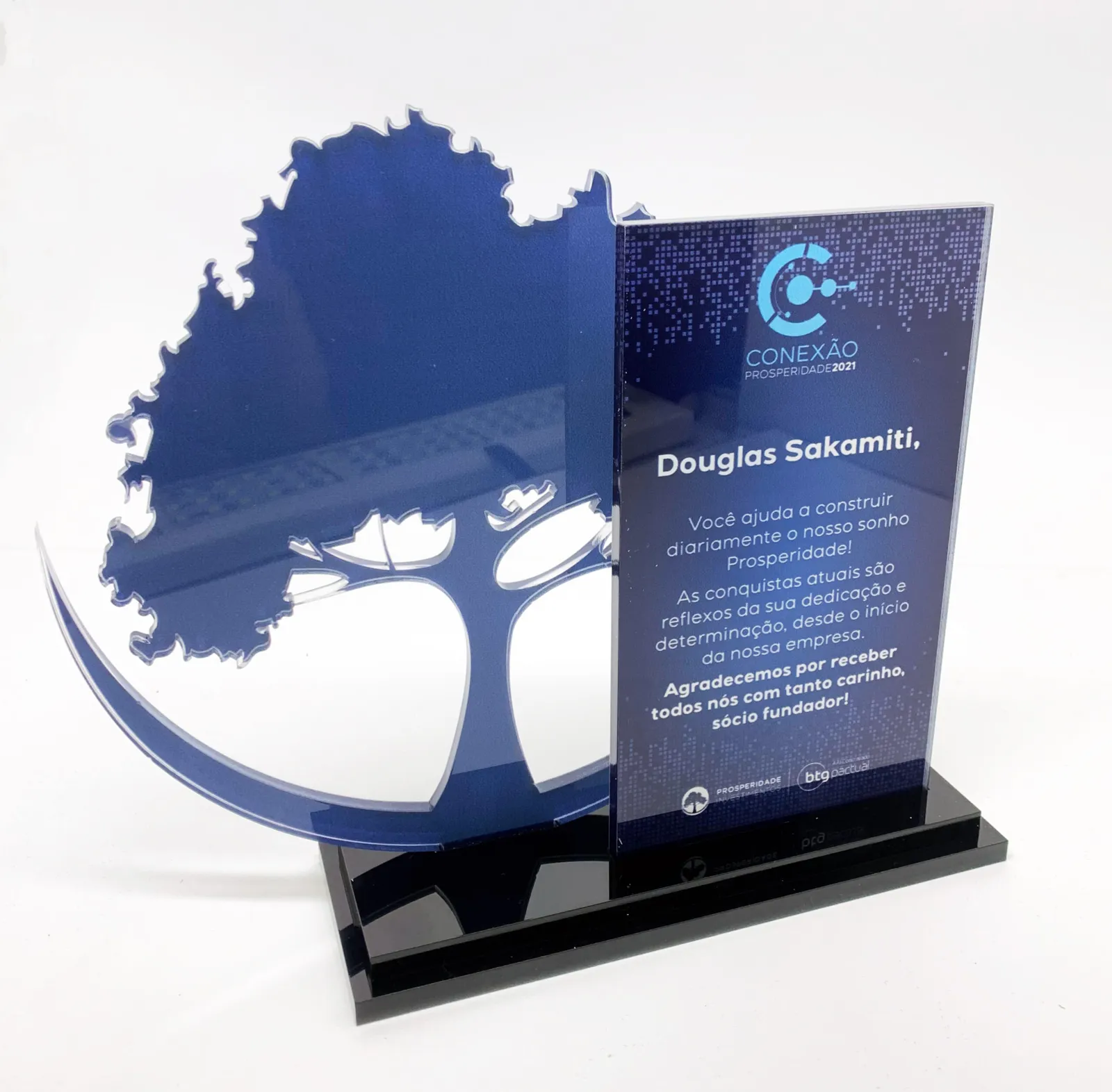 Troféu Árvore. Silhueta recortada a laser