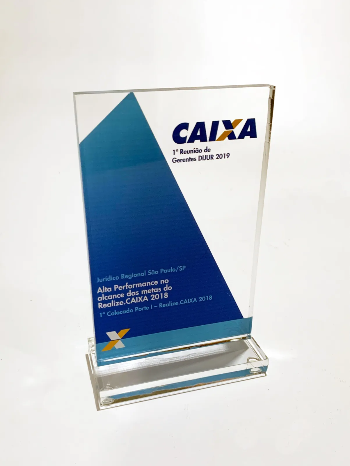 Troféu Caixa azul. Acrílico com impressão UV