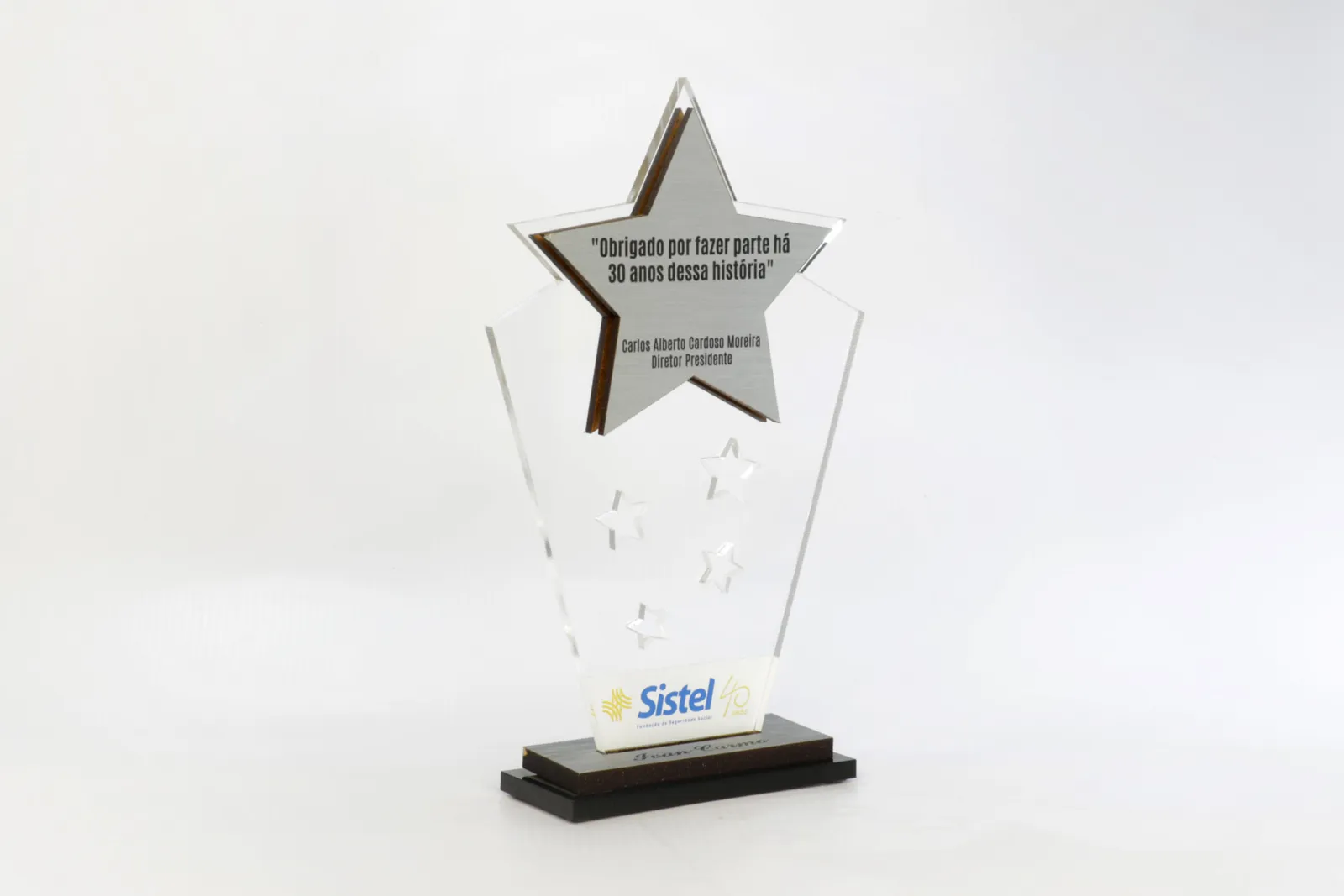 Troféu estrela prata. Acrílico espelhado
