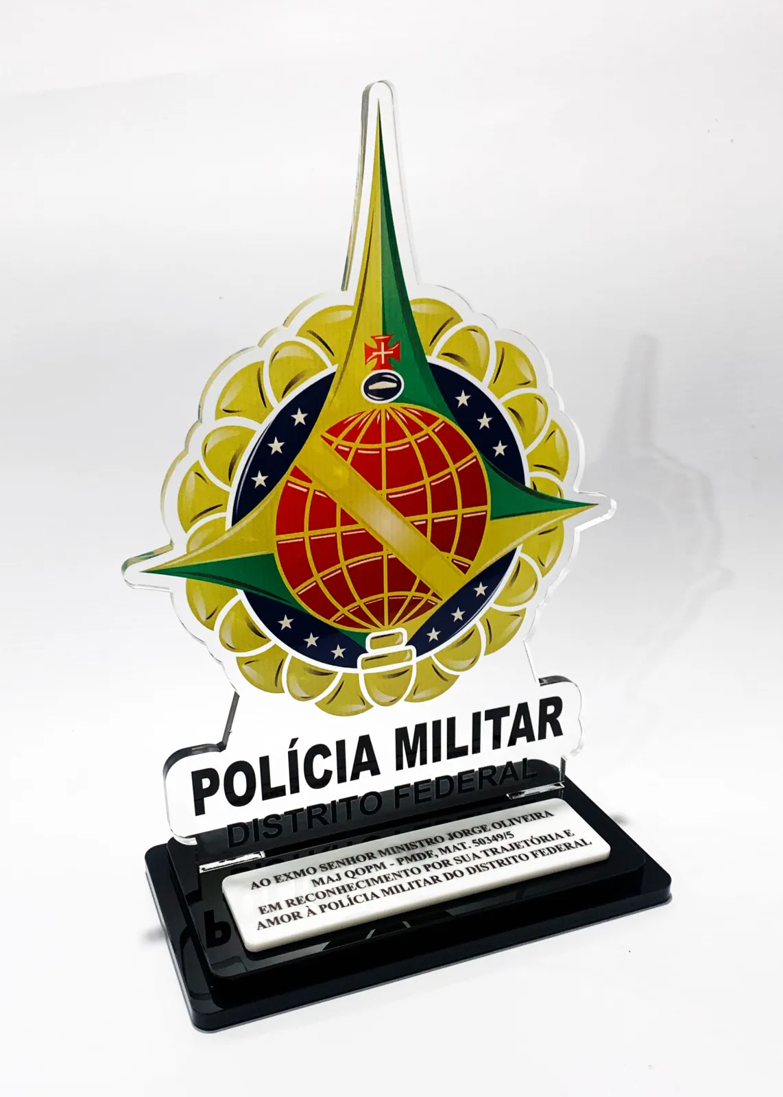Troféu Polícia Militar. Brasão recortado a laser