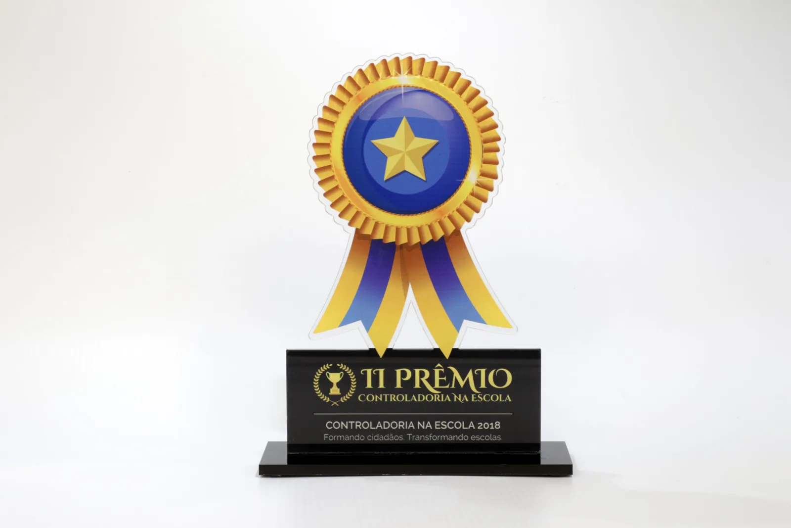 Troféu roseta. Acrílico recortado