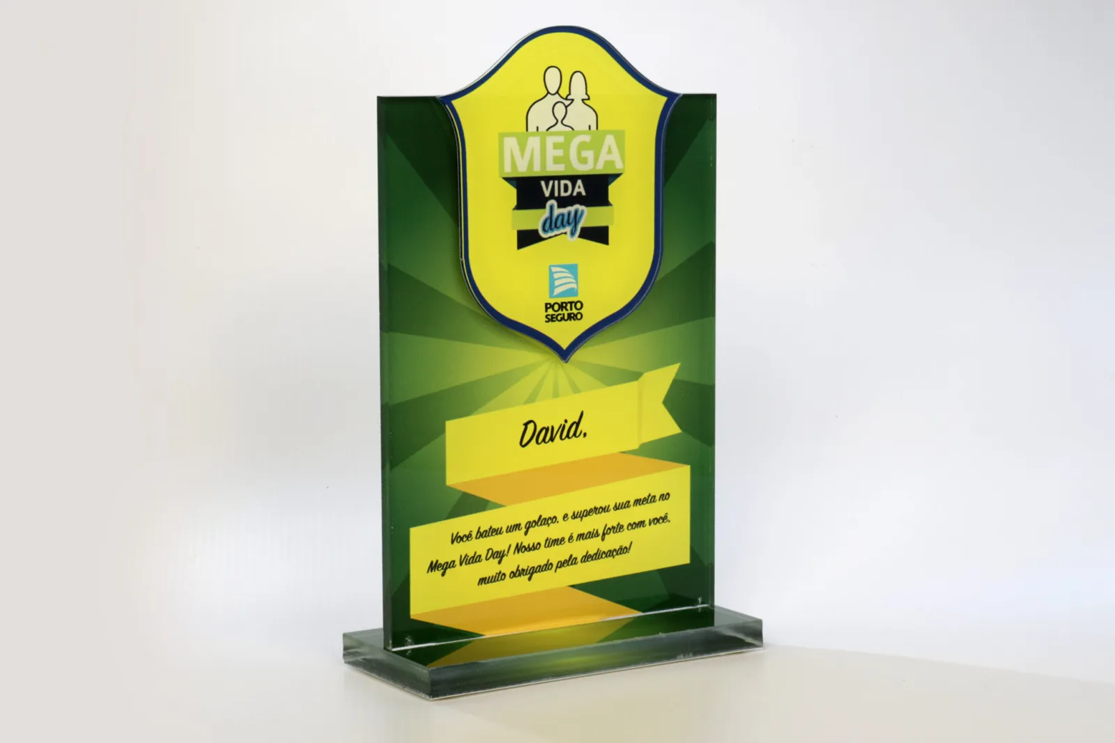 Troféu acrílico verde. Com impressão UV