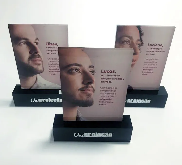 Troféus Projeção. Acrílico com foto impressa