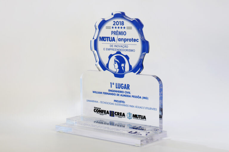Troféu em acrílico